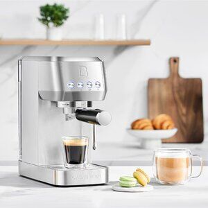 CASABREWS 3700 Essential Espresso Machine 20 Bar